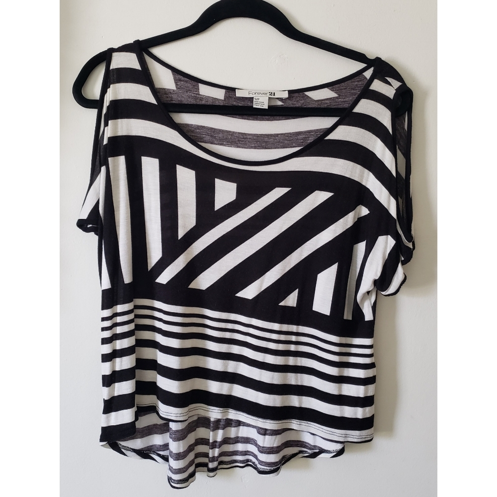 Black and White Strip Top